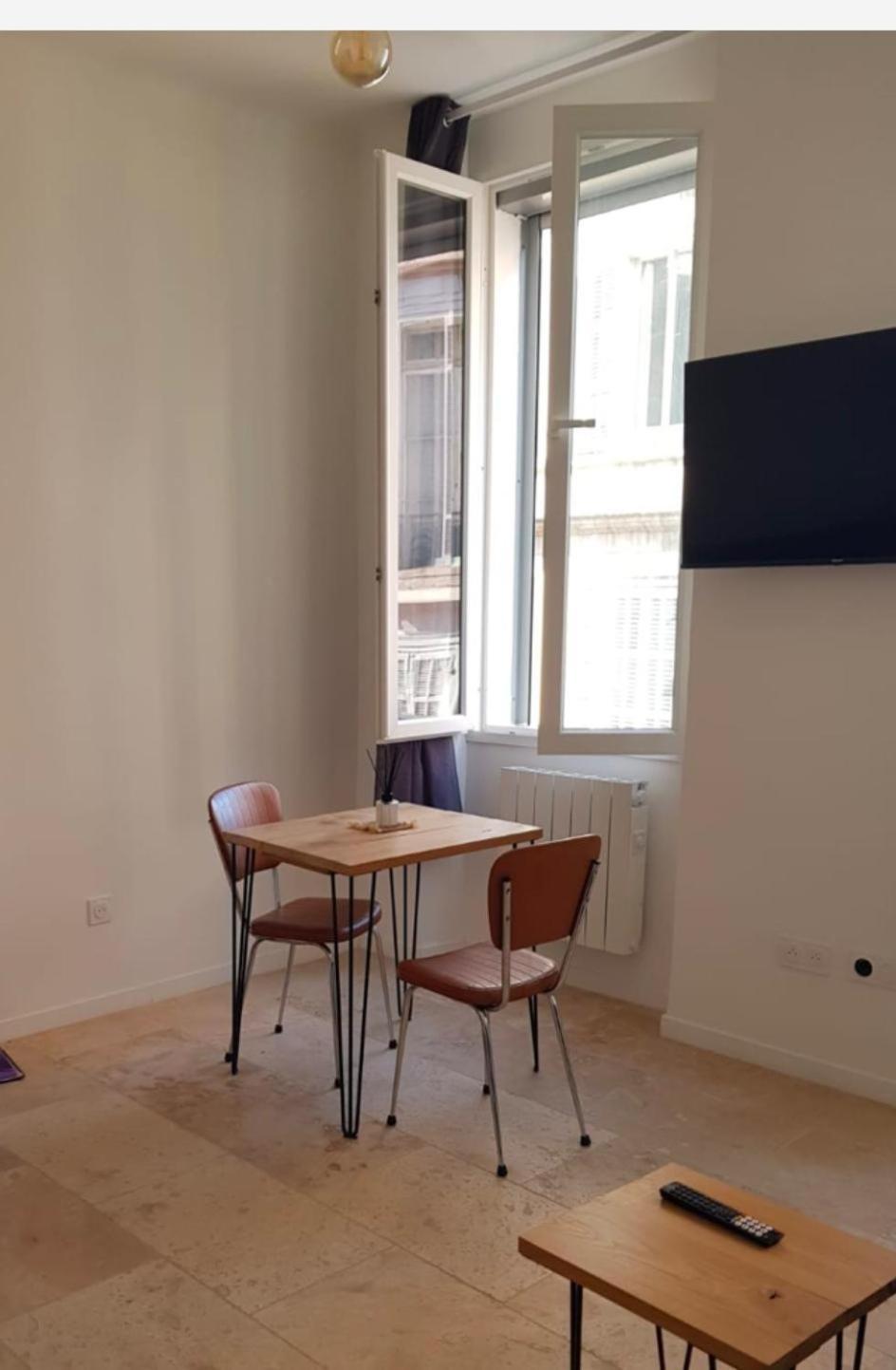 Central And Comfortable Studio, Near Train Station Marseille Kültér fotó