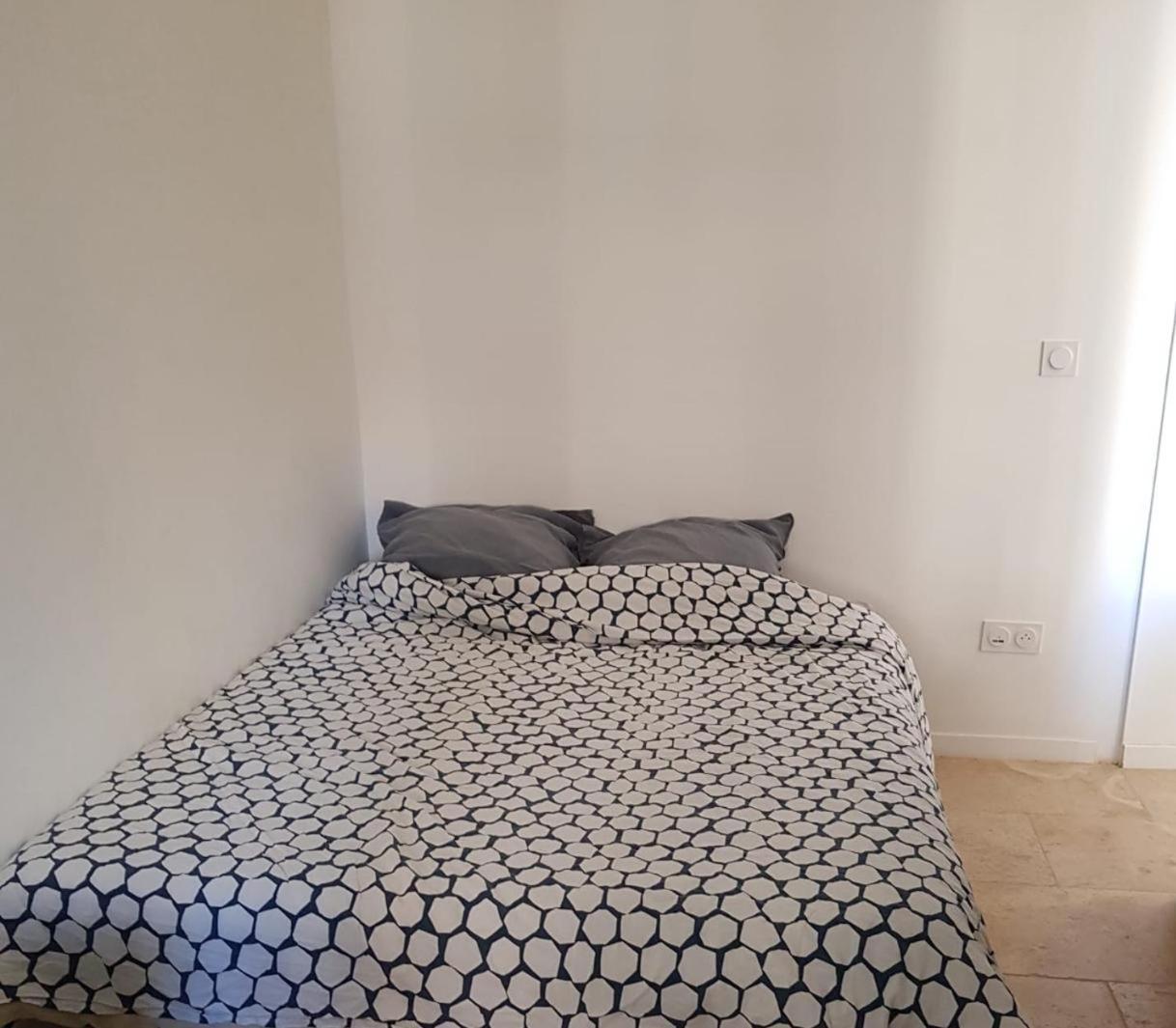 Central And Comfortable Studio, Near Train Station Marseille Kültér fotó